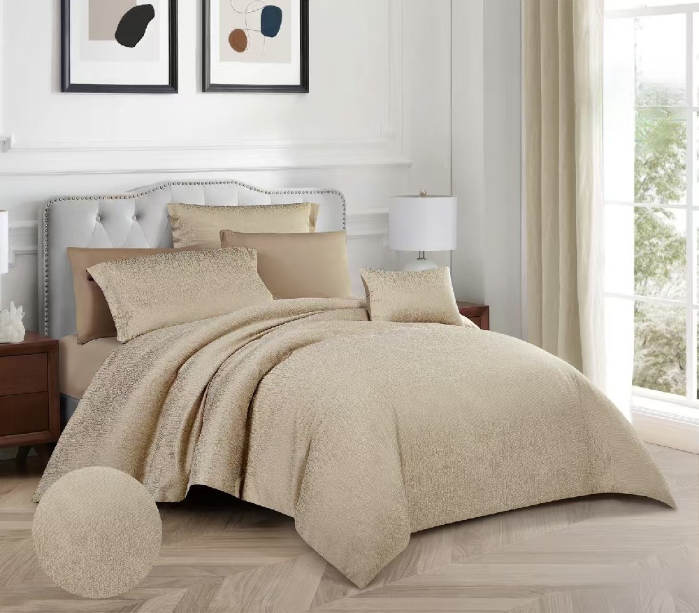 Comforter set